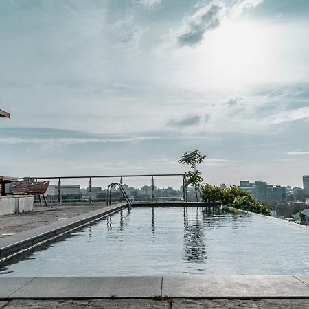 Trillium Boutique City Hotel Коломбо Экстерьер фото