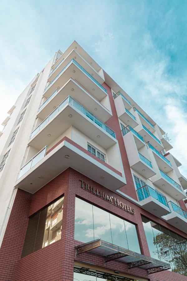 Trillium Boutique City Hotel Коломбо Экстерьер фото