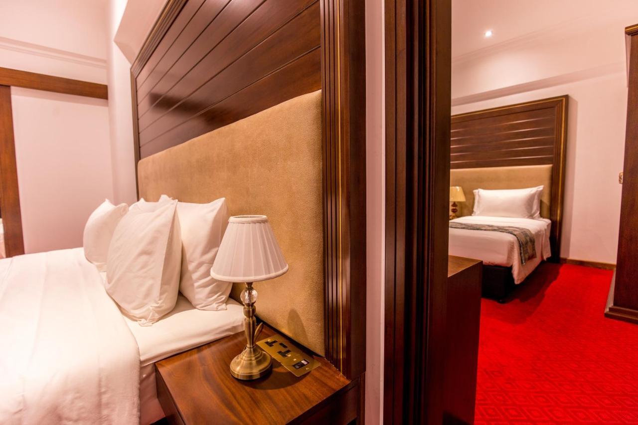 Trillium Boutique City Hotel Коломбо Экстерьер фото